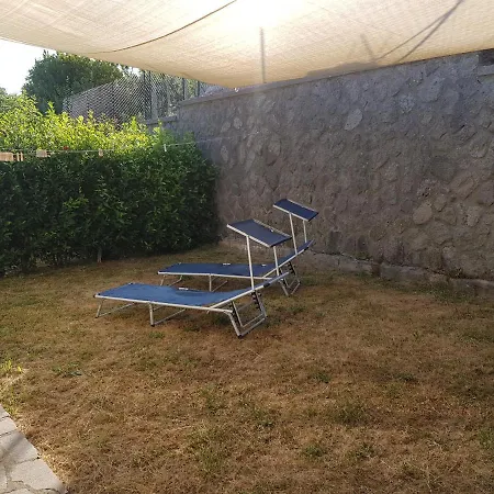 Marroneto Apartment *